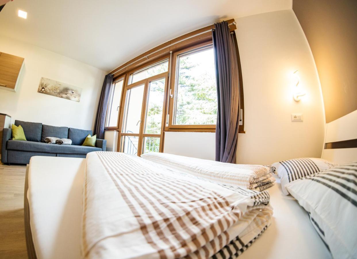 Flow Apartments Winkel Studio Merano Exterior foto